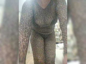 KarinkaSweet webcam bongacams model stream image