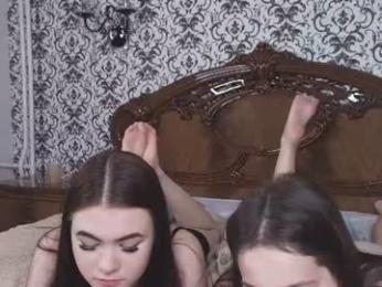 ashryn_coven webcam model stream image