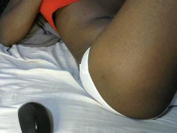 Pretty-princess webcam model stream image