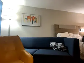 DilfSlut webcam model stream image