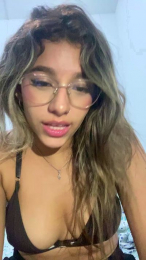 Liahot69 webcam cam4 model stream image