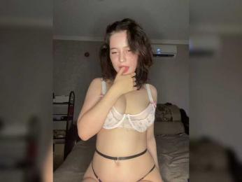 Lissyk webcam bongacams model stream image