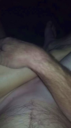 Aple82 webcam model stream image