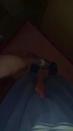 Aple82 webcam model stream image