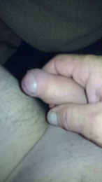 Aple82 webcam model stream image