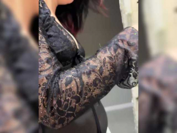 Lustygasm webcam model stream image