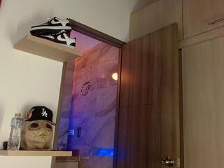 Morgann Jones webcam flirt4free model stream image