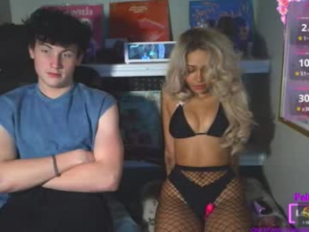 milkandhoneybby webcam model stream image