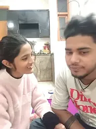 romantic_couple1 webcam model stream image