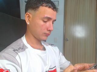 Nick Privost webcam model stream image