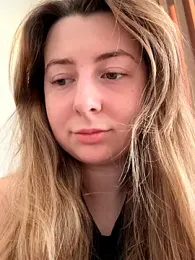 curvyflawless webcam model stream image