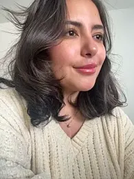 sukhakunis1 webcam model stream image