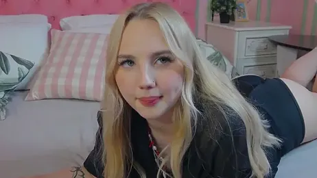 Sky_Cutie webcam stripchat model stream image