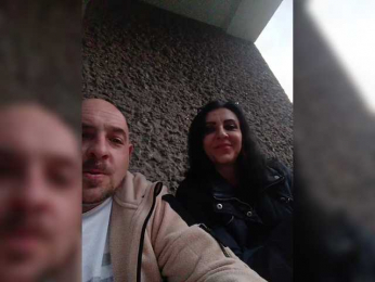 WikiBitch webcam model stream image