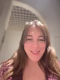 MommmyYummy webcam model stream image