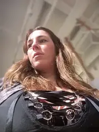 MommmyYummy webcam model stream image