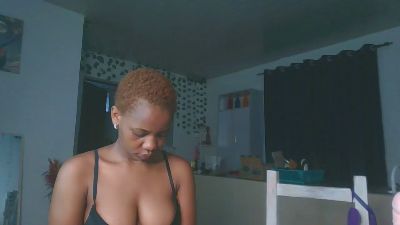 Lucky_n_Shyshy webcam model stream image