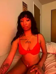 LeBimbo webcam model stream image