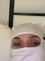 Nikki_Hoee webcam model stream image