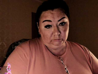 Alinahott1 webcam model stream image