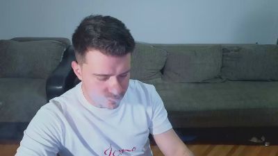 johnnylove22 webcam model stream image