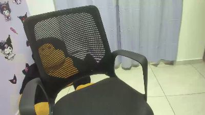 Isaaclatino webcam model stream image