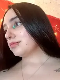 IvonneT webcam model stream image