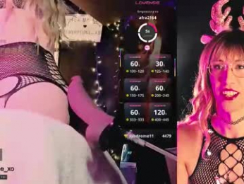 emerylune_xo webcam model stream image