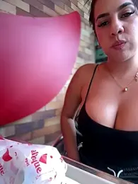 Nalgonasex_ webcam model stream image