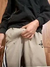 harshv11 webcam model stream image