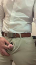 YourCumSlut_30 webcam model stream image
