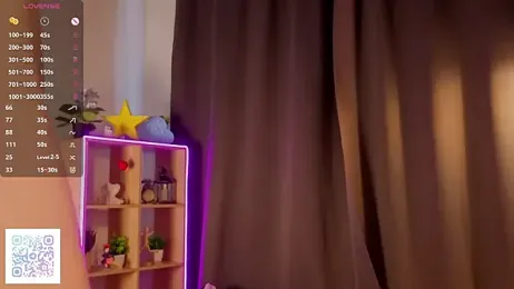 VeronaHascall webcam model stream image