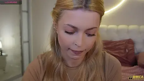 kellypeachcake webcam model stream image