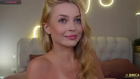 kellypeachcake webcam model stream image