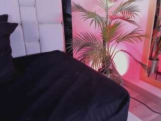 hanna-palmer webcam model stream image