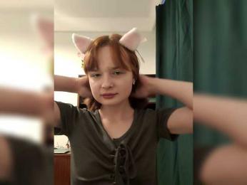 margosha-foxxy webcam model stream image