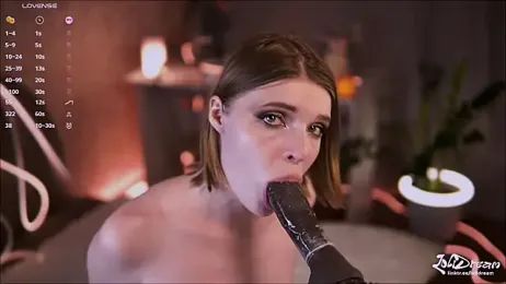 l0lidream_ webcam model stream image