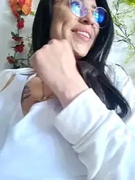 VALERY-03_ webcam model stream image