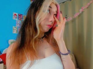 Runo Misaki webcam model stream image