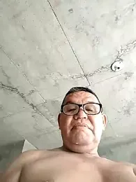 Apresiaoo webcam stripchat model stream image