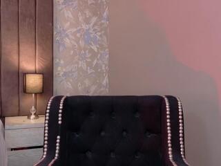 Ellen Harris webcam model stream image