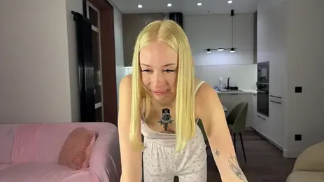 LumiyaSunny webcam stripchat model stream image