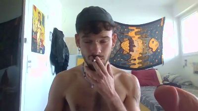 yourb0i webcam model stream image