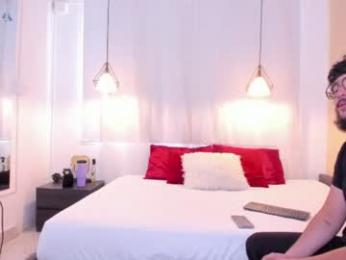 liabell_ webcam model stream image