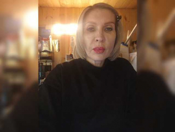 Katriona webcam model stream image