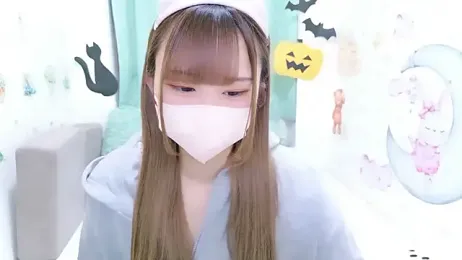 MAIKA_pyon webcam model stream image