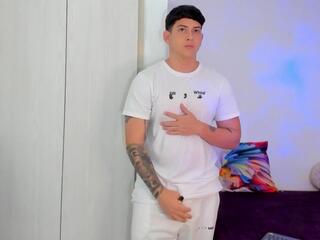 Breth Colton webcam flirt4free model stream image