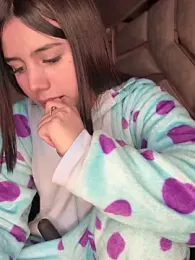 Laura-Khalifa webcam model stream image