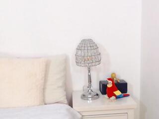 Belle Russeau webcam model stream image