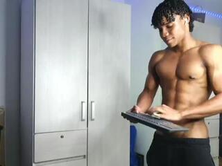 Marcelo Dosantos webcam model stream image